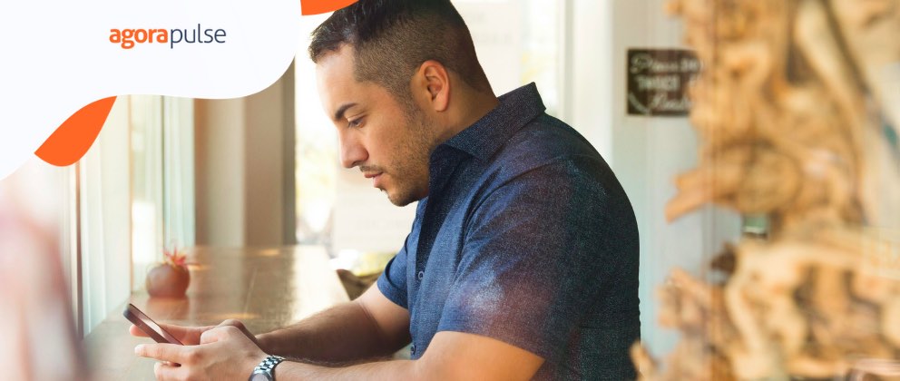 Feature image of 10 LinkedIn Statistics for Social Media Managers to Keep in Mind [Infographic]