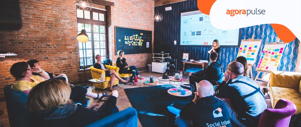 Feature image of How to Build a Successful Remote Support Team